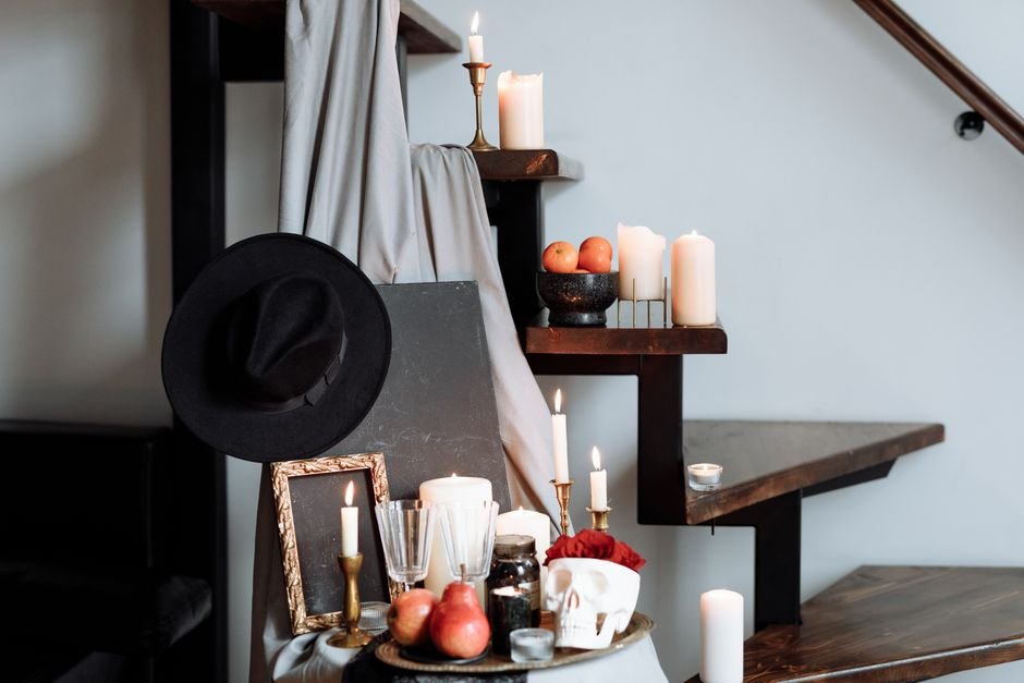 Imagen ilustrativa: Decoración Gótica: Guía Completa para tu Hogar